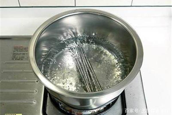 筷子煮沸多久可以消毒